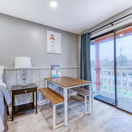 Sea Treasures Inn #211 & #212 شاطئ روكواي المظهر الخارجي الصورة