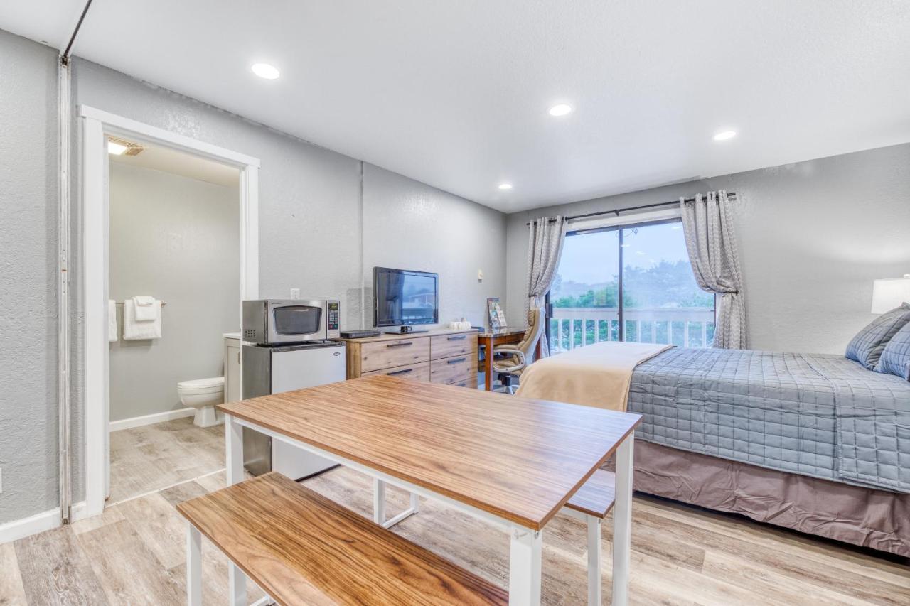 Sea Treasures Inn #211 & #212 شاطئ روكواي المظهر الخارجي الصورة